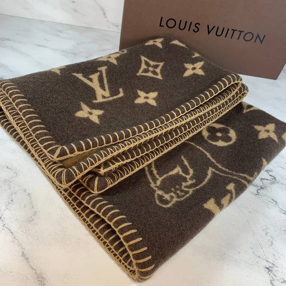 Louis Vuitton Catogram Blanket Lap Cashmere Grace Coddington Cats Throw Monogram - Picture 6 of 12